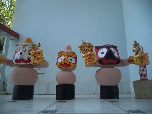 Om: The Sacred Syllable and Lord Jagannath