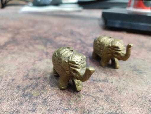 The brass "Elephant Jodi" justkalinga.com