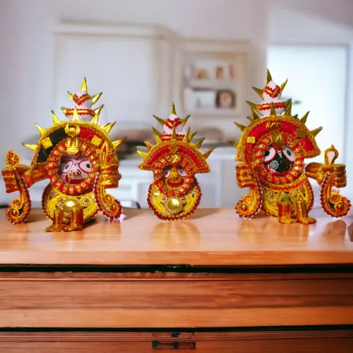 Laxmi Narayan Besha (Thiakia Besha) for Shri Jagannath Mahaprabhu & Siblings, handcrafted attire for 4-inch murtis.