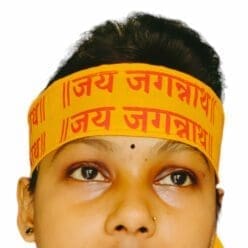 Use this Shri Jagannath head scarf to adorn your deity during puja or festivals.