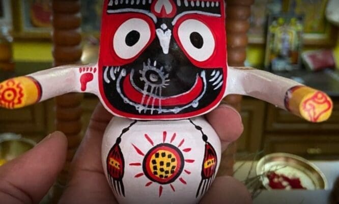 shri jagannath idol