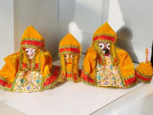 Jama Lagi Besha ( 7 Parts of the dress)