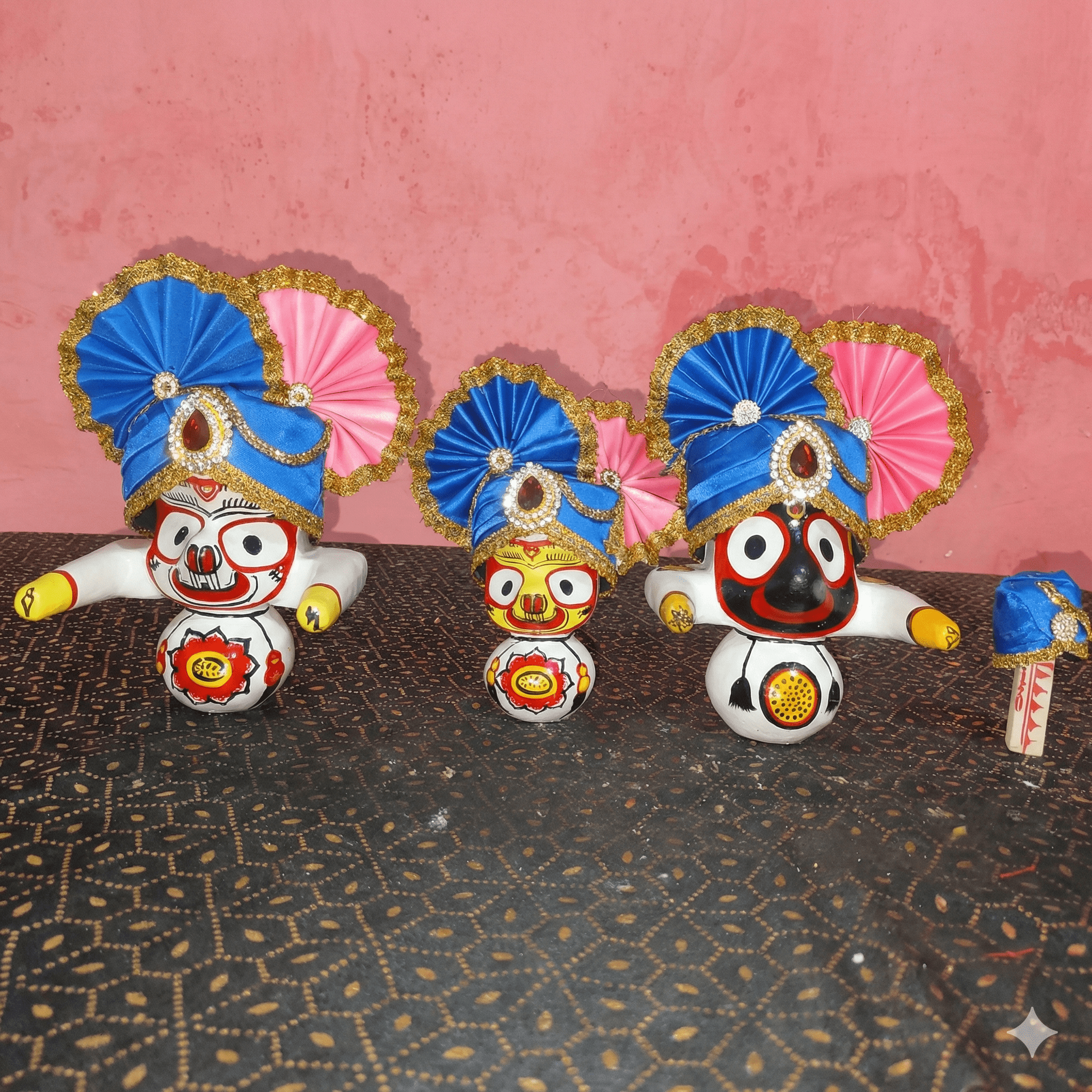 Jagannath Murti Multi Mukut Combo: The Royal Crown Collection - Image 6