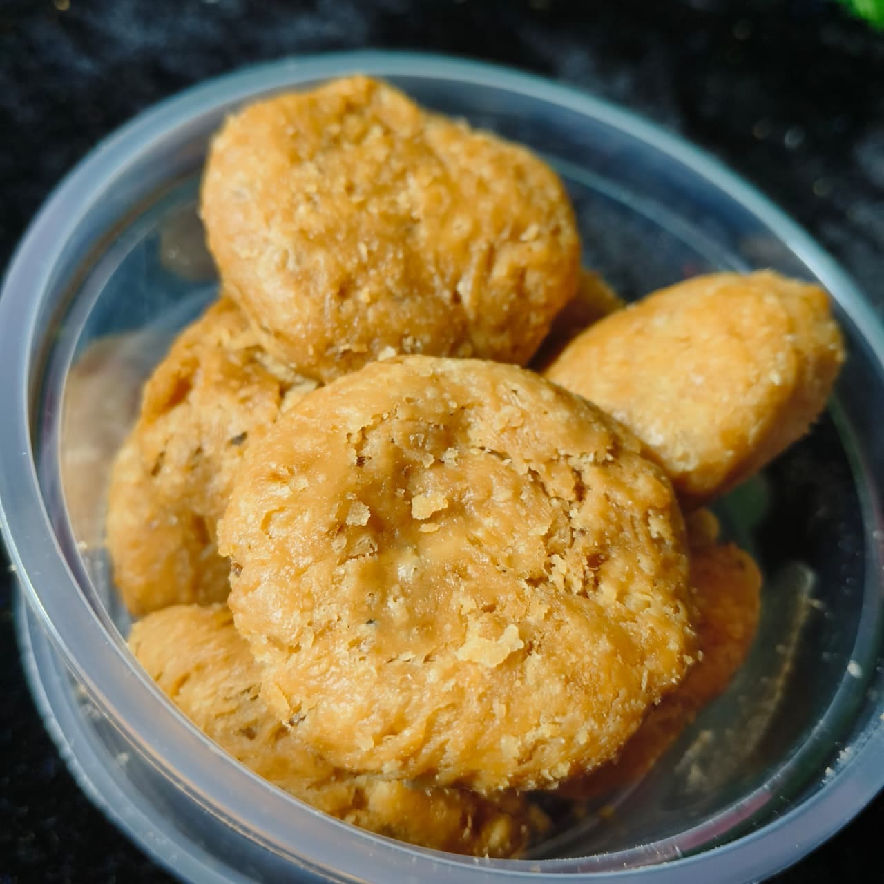 Luni Khuruma – The Savory Crunch of Shrimandir - Image 4